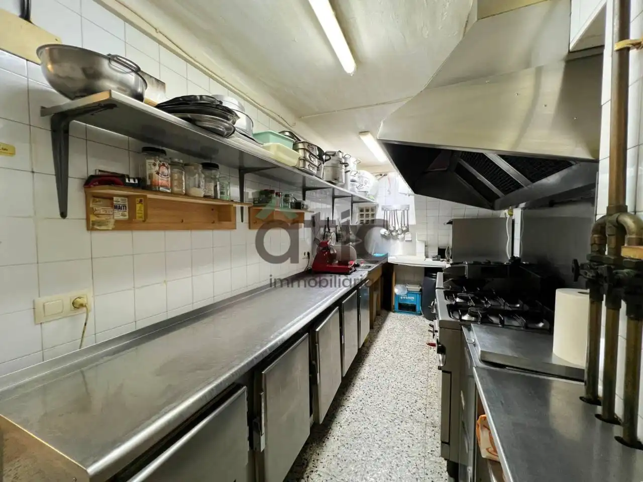 Kitchen of Commercial properties for rent in Manresa