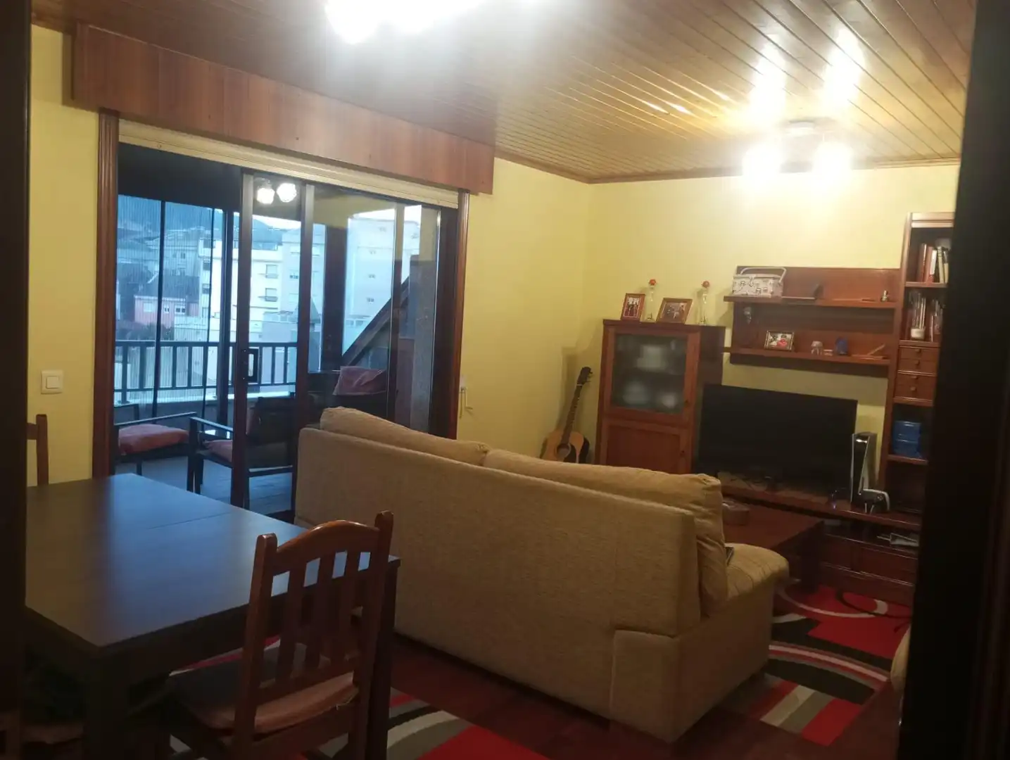 Sala d'estar de Àtic en venda en Ponteareas amb Calefacció i Terrassa