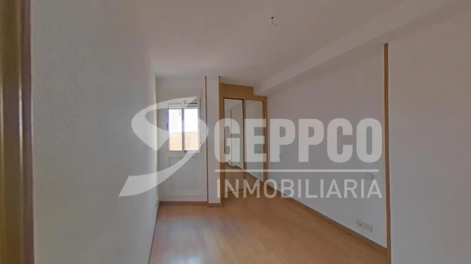 Flat for sale in Calle de Almendrales, Moscardó