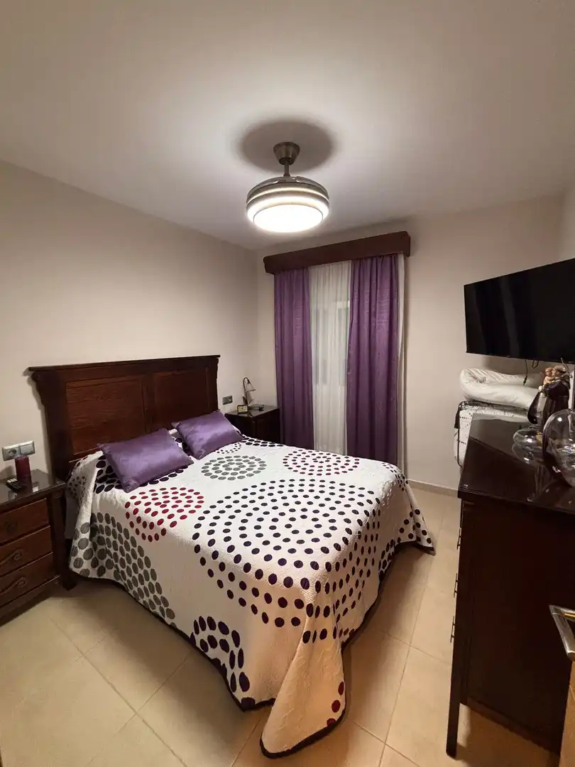 Habitación de Piso en venta en Coín con Aire acondicionado
