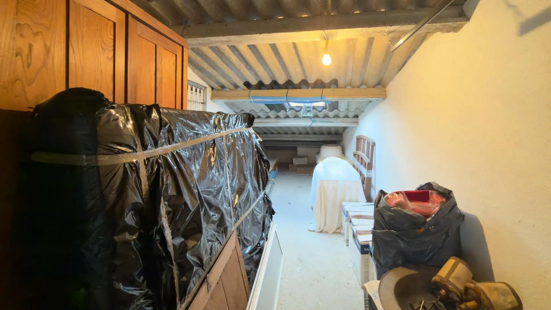 Piso en venta en Padrón con Calefacción, Trastero y Amueblado