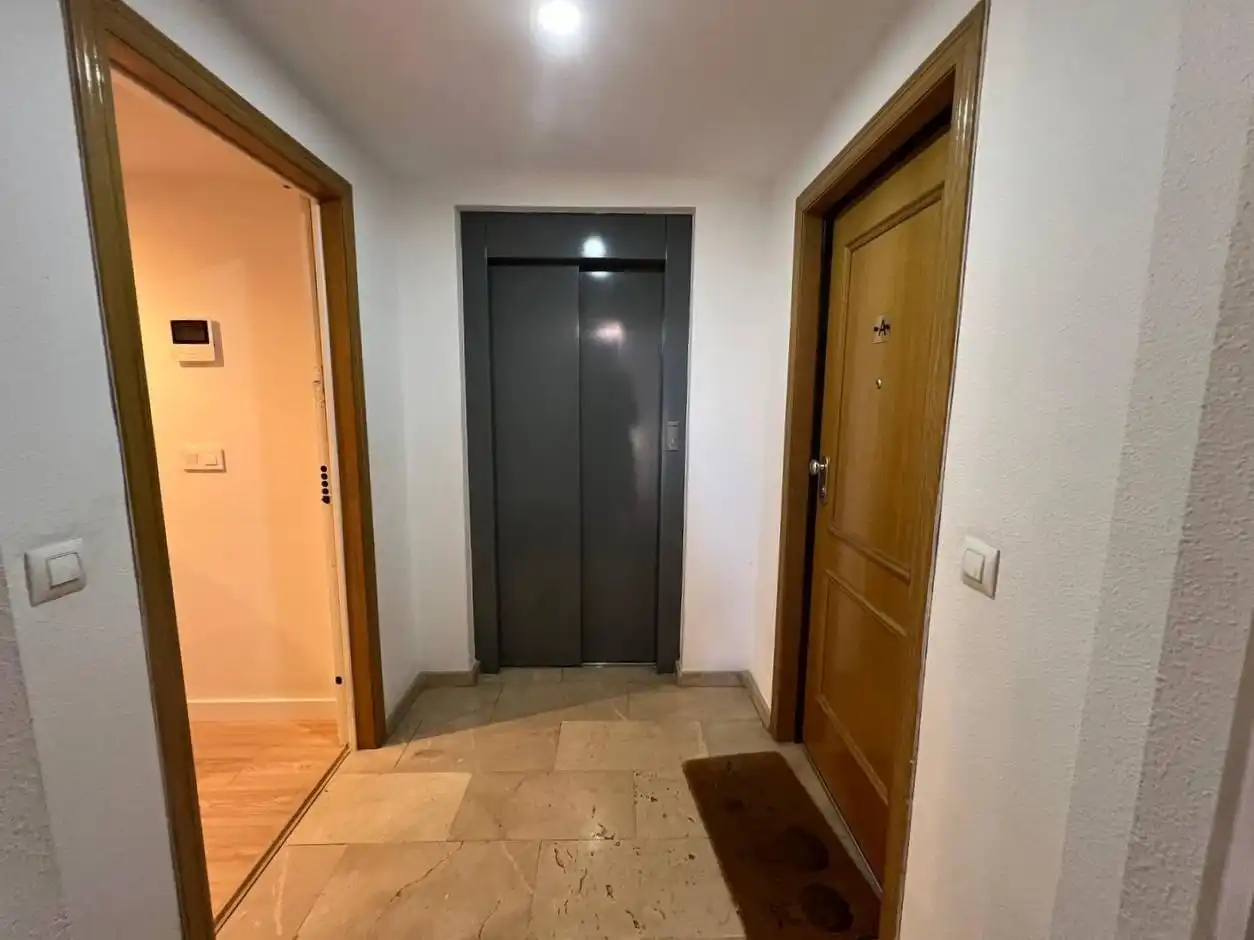 Piso en venta en Alicante / Alacant con Aire acondicionado, Calefacción y Jardín privado