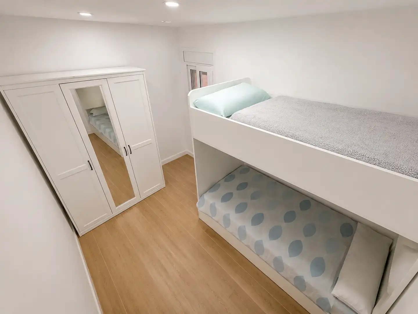 Habitación de Planta baja en venta en Santa Coloma de Gramenet