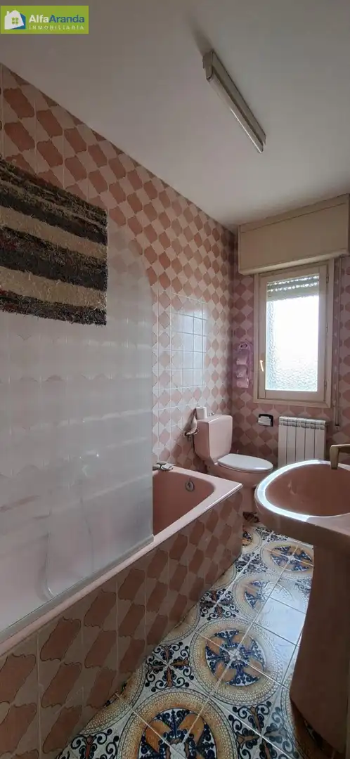 Baño de Casa o chalet en venta en Zazuar con Calefacción, Jardín privado y Trastero