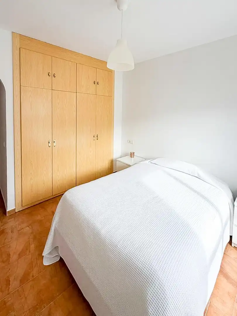 Dormitori de Casa adosada en venda en Alhaurín de la Torre amb Aire condicionat, Jardí privat i Terrassa