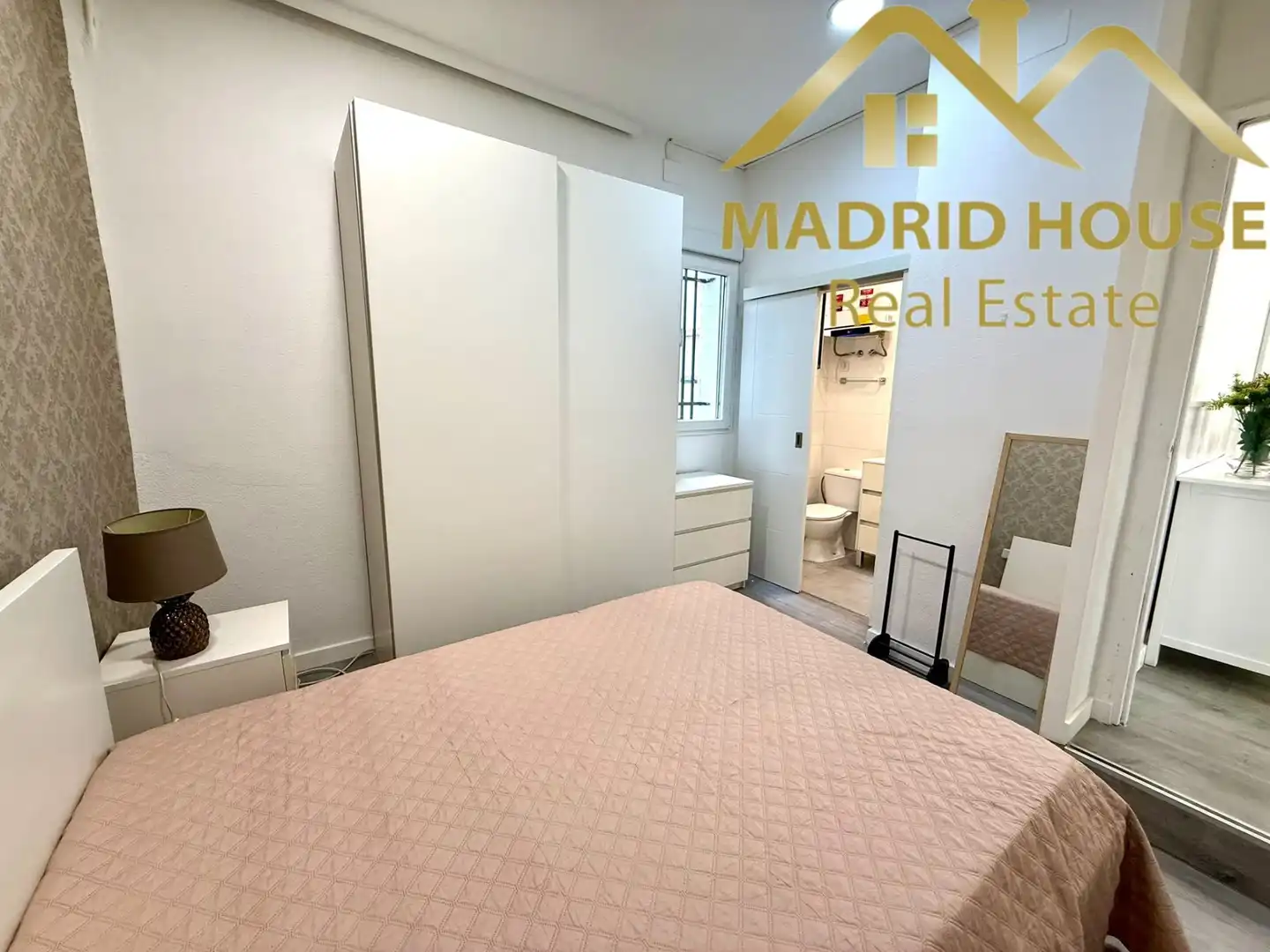 Schlafzimmer von Wohnung zur Miete in Retiro