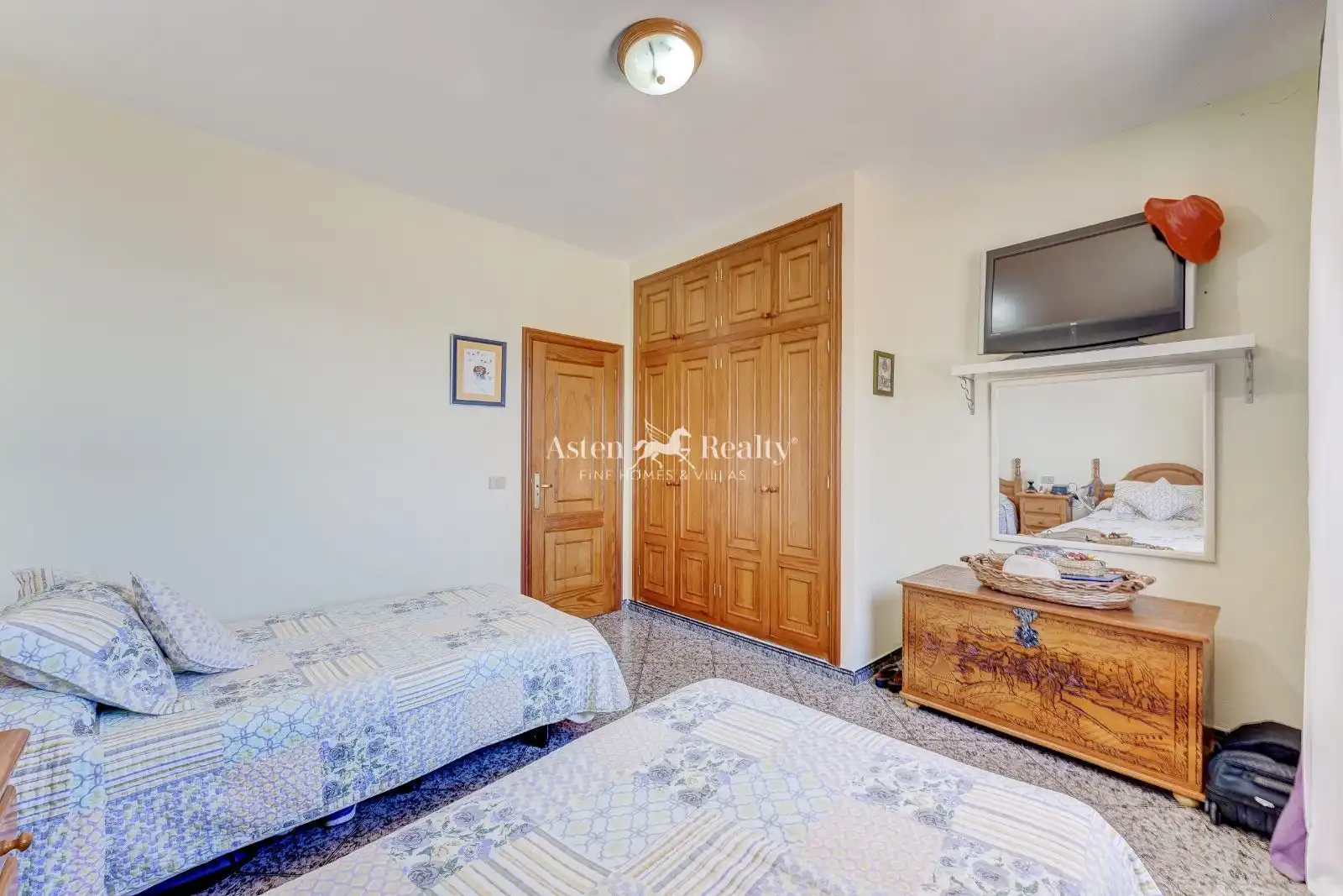 Dormitori de Casa o xalet en venda en Adeje amb Terrassa, Traster i Moblat