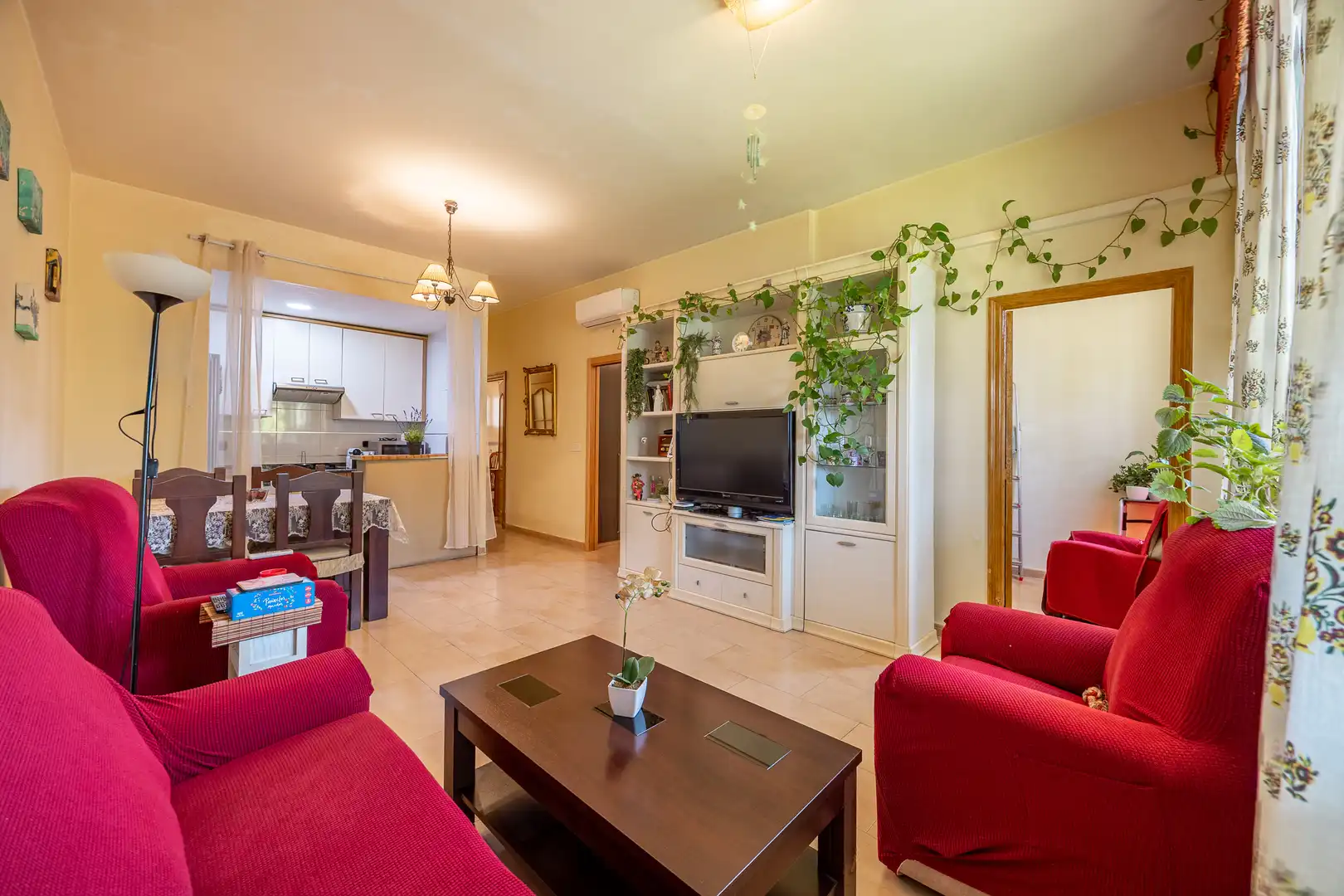 Flat for sale in Juzgados - Plaza de Toros