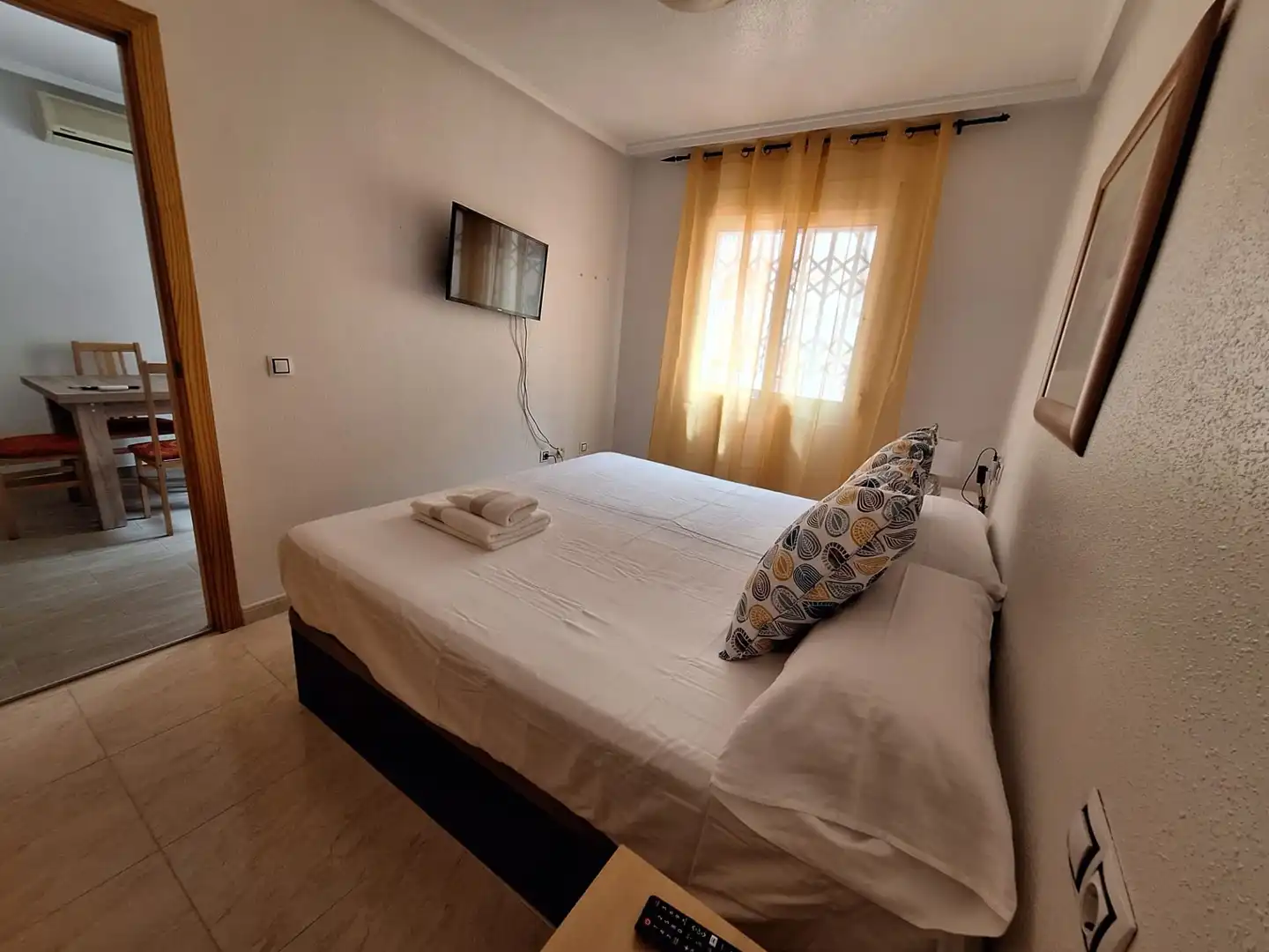 Bedroom of Flat for rent in Torrevieja  with Air Conditioner, Heating and Terrace