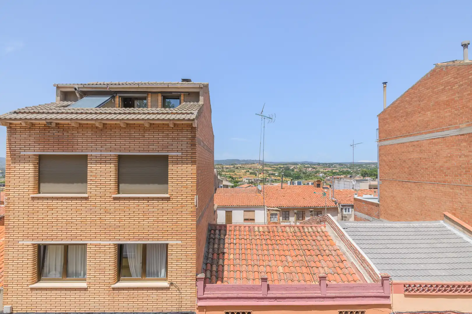 Vista exterior de Casa o chalet en venta en Manresa con Calefacción y Terraza