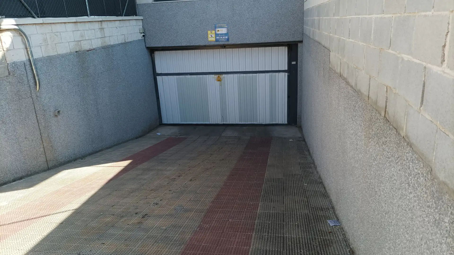 Parkplatz von Garage zum Verkauf in Ciempozuelos