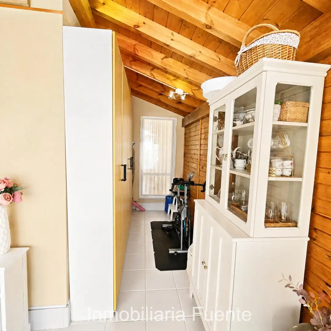 Einfamilien-Reihenhaus zum Verkauf in Muskiz mit Heizung, Privatgarten und Terrasse