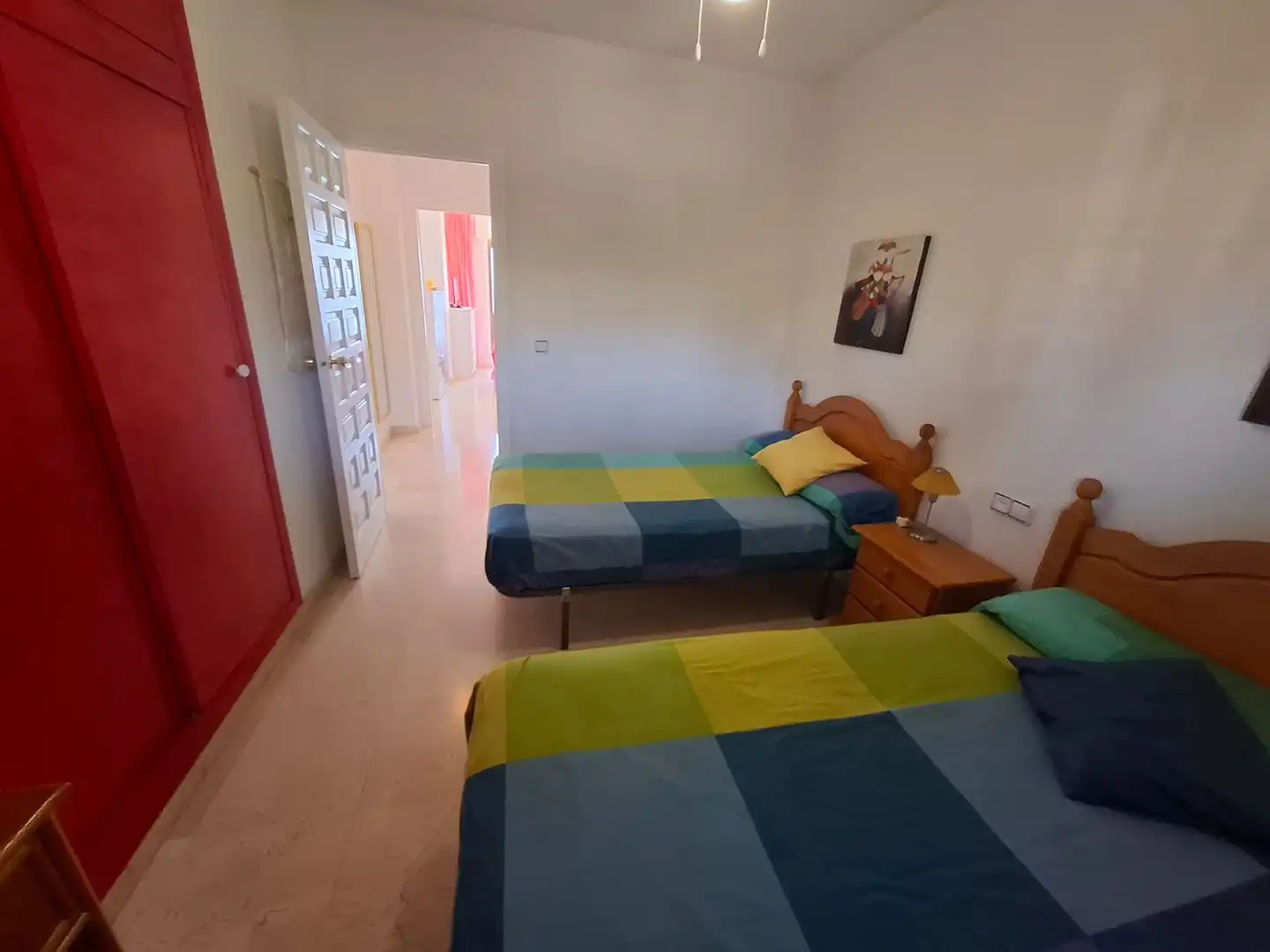 Habitación de Apartamento de alquiler en Benalmádena con Terraza, Amueblado y Piscina comunitaria