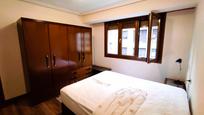 Schlafzimmer von Wohnung zum verkauf in Ermua mit Balkon