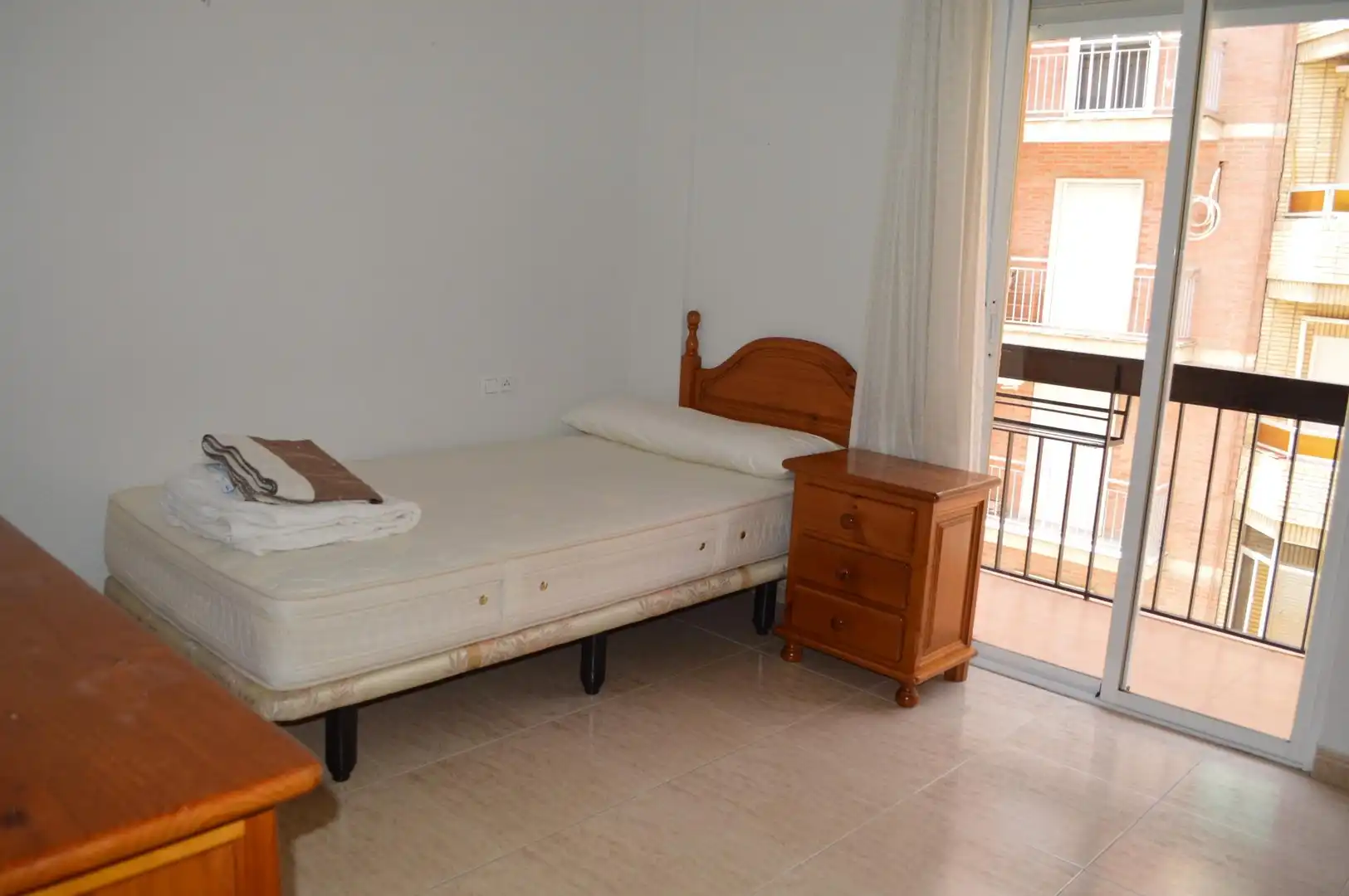Bedroom of Flat for rent in Granada  with Terrace, Furnished and Balcony