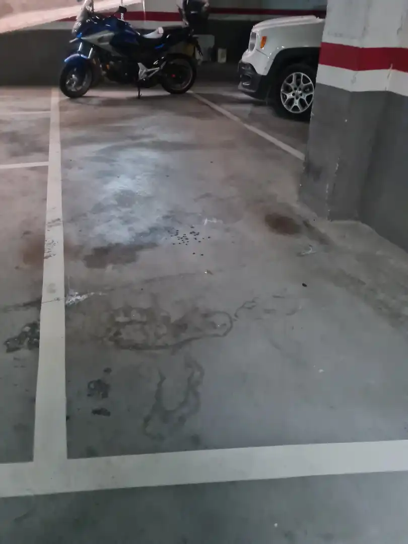 Parkplatz zum Verkauf in Carrer Torrent Mal 37, imagen 5