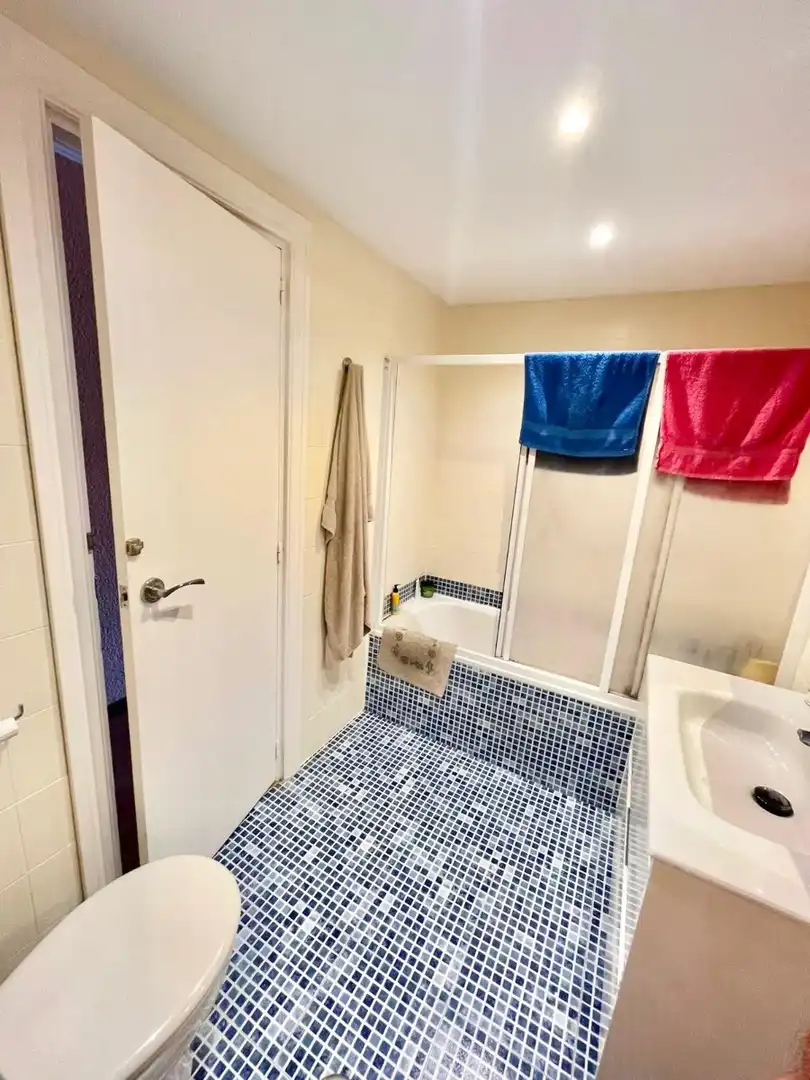Bathroom of Apartments for rent in Sant Joan d'Alacant  with Air Conditioner, Furnished and Washing machine