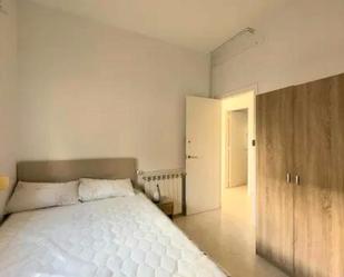 Bedroom of Flat to share in  Barcelona Capital  with Heating and Washing machine