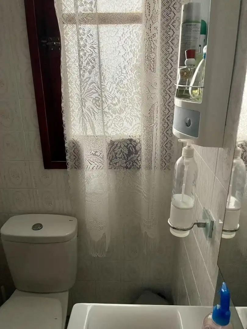 Bany de Edifici en venda en Sarrión