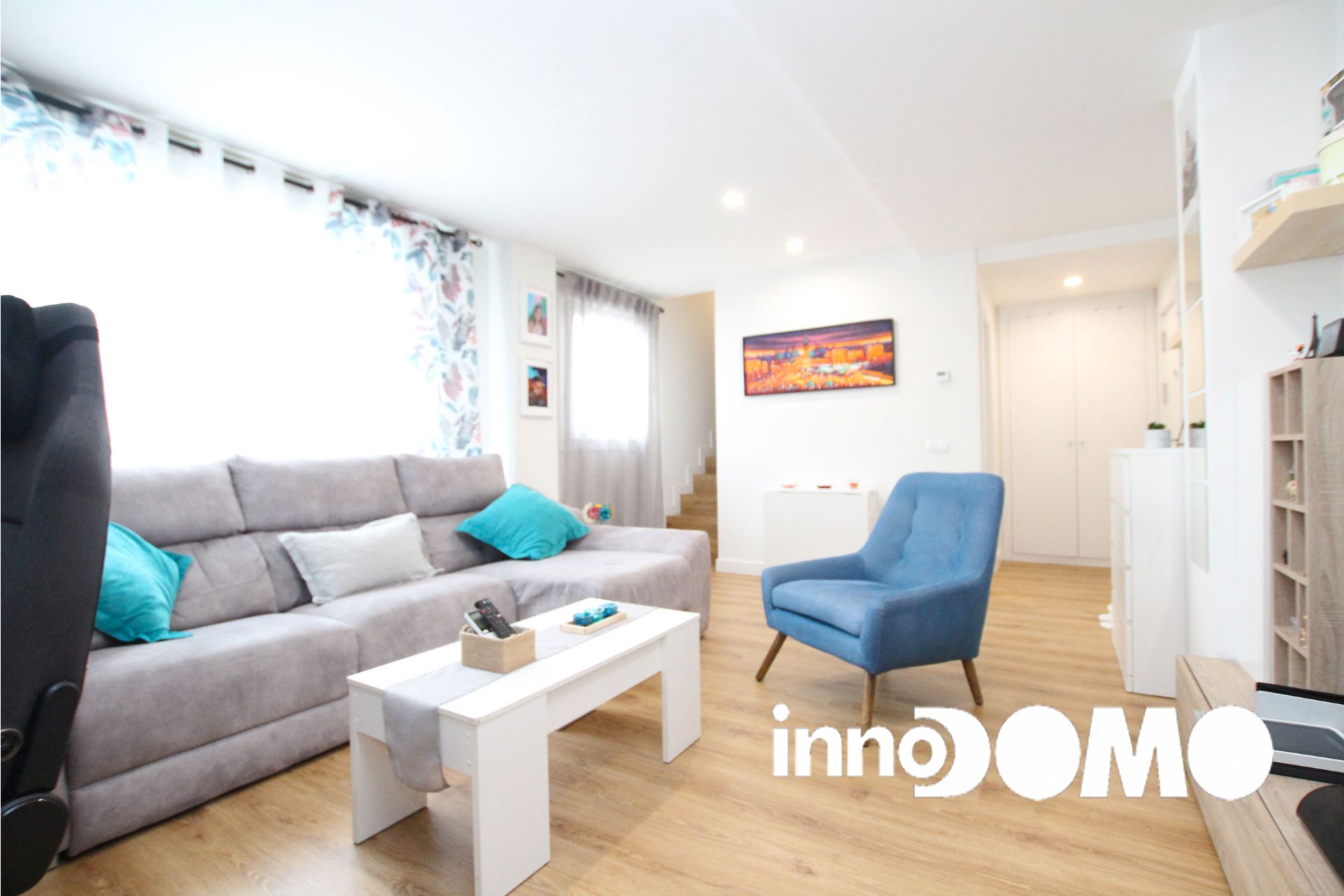 Living room of Flat for sale in  Madrid Capital  with Air Conditioner, Heating and Parquet flooring
