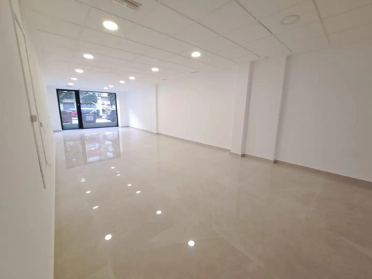 Local de alquiler en Alzira con Aire acondicionado