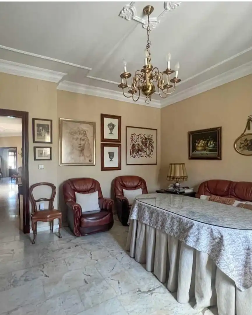 Menjador de Casa o xalet en venda en La Roda de Andalucía amb Aire condicionat, Terrassa i Moblat