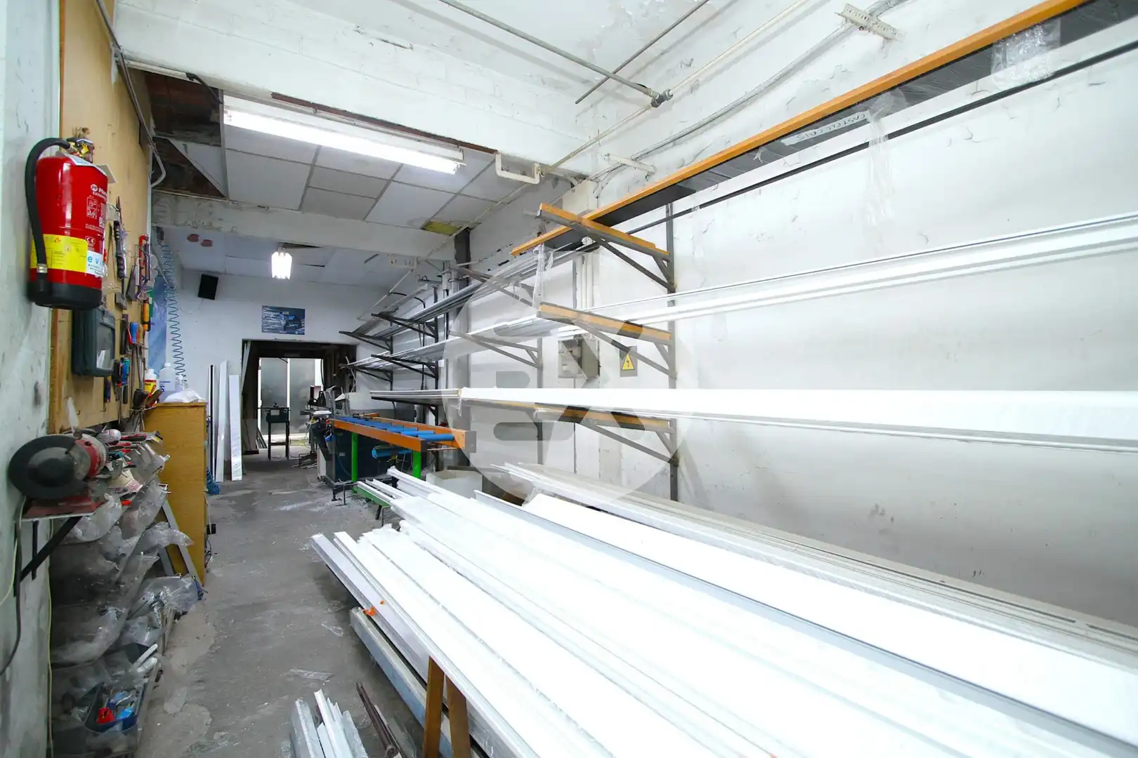 Locale commerciale in vendita a Castell - Poble Vell, imagen 3