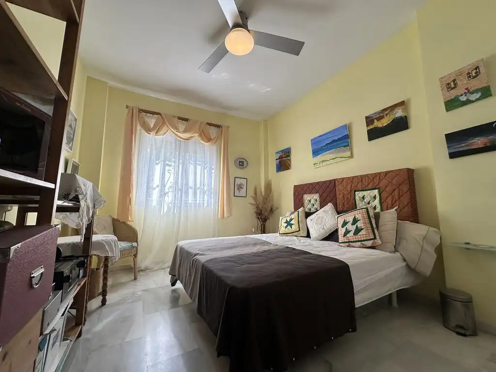 Schlafzimmer von Erdgeschoss zum Verkauf in Mijas mit Klimaanlage, Terrasse und Möbliert