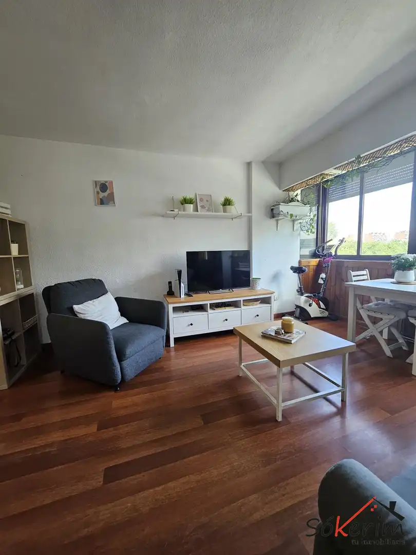 Piso en venta en Tres Olivos - Valverde