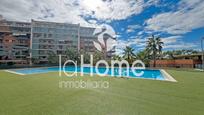Exterior view of Loft for sale in Paterna  with Air Conditioner, Terrace and Oven
