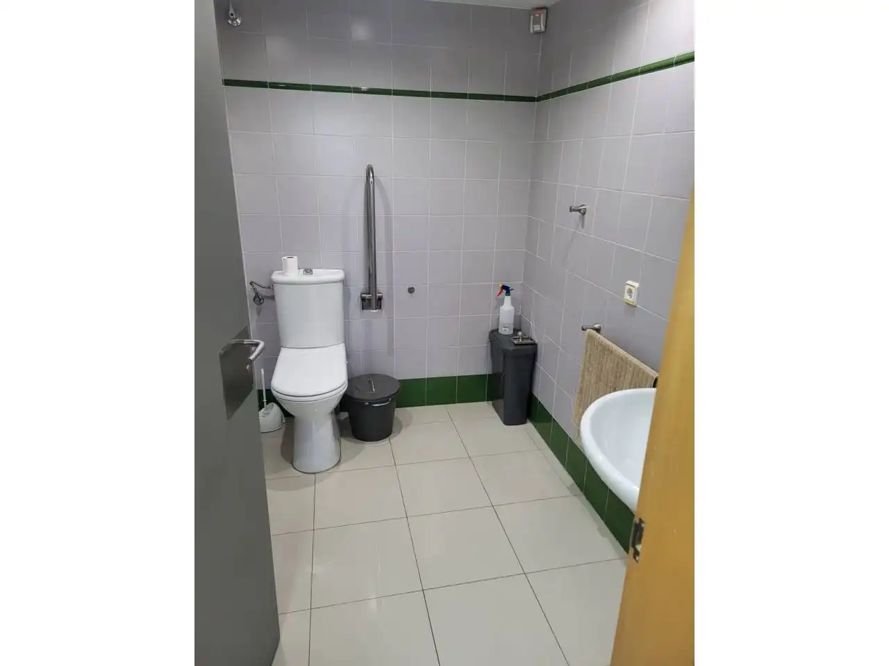 Baño de Oficina en venta en Sedaví con Aire acondicionado y Calefacción