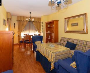 Sala d'estar de Apartament de lloguer en Badajoz Capital amb Aire condicionat, Traster i Balcó