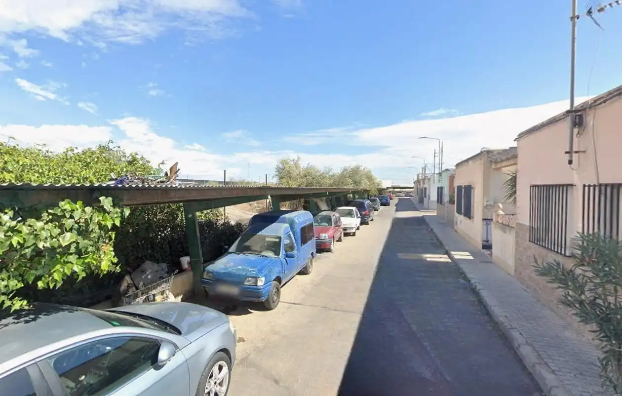 Adossat en venda a San Isidro - Campohermoso