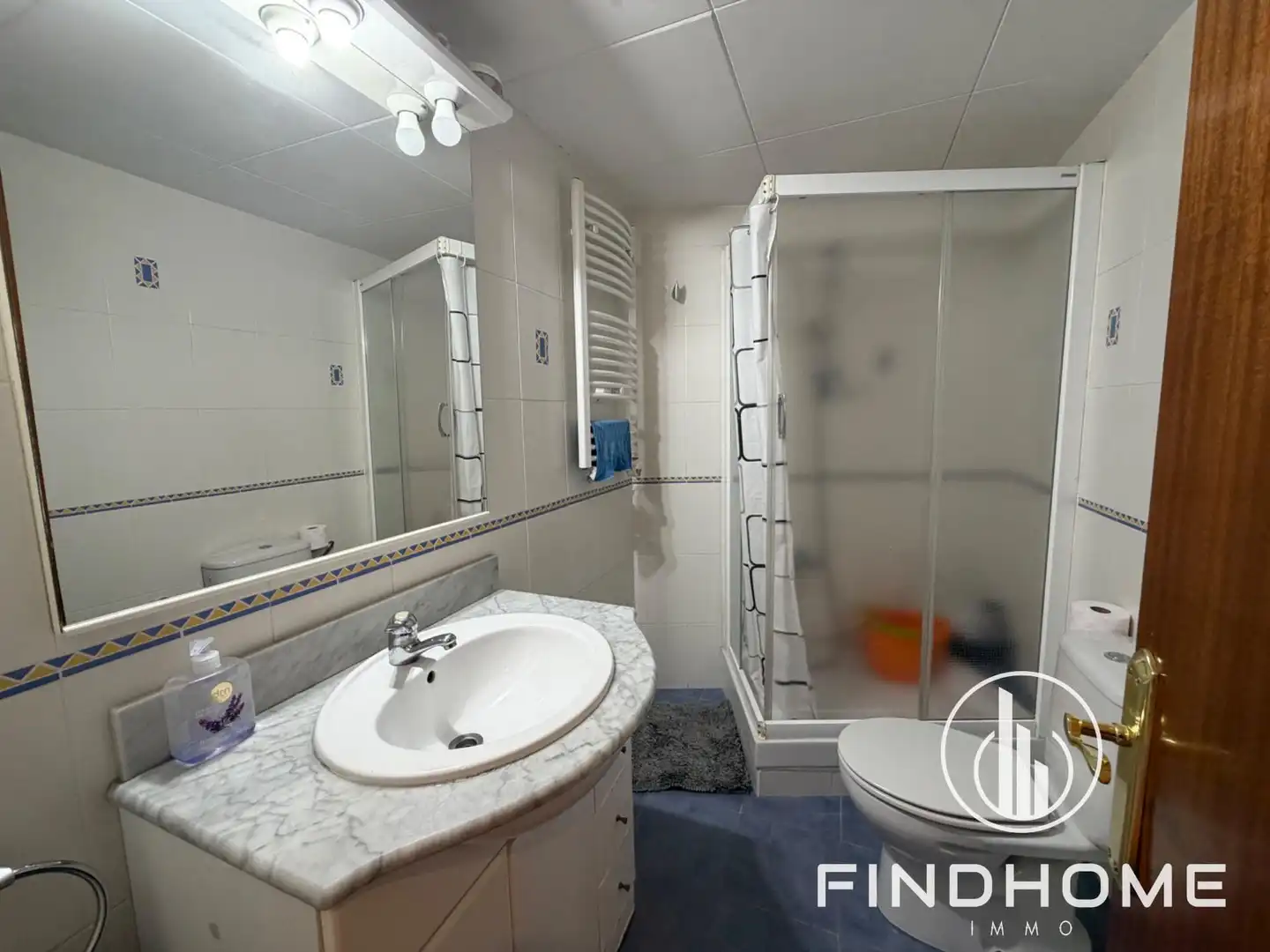 Bathroom of Flat for sale in Olot  with Heating and Terrace