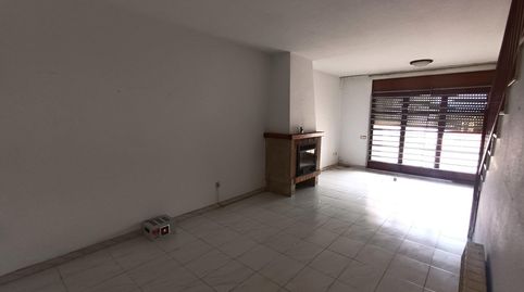 Foto 2 de Casa adosada en venta en Santa Maria - L'Eixample - Sud Sumella, Cubelles
