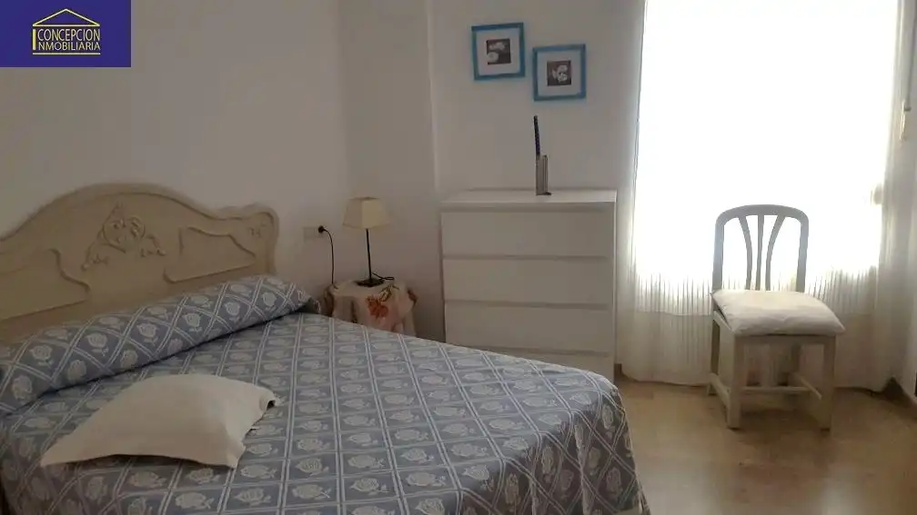 Schlafzimmer von Wohnungen zur Miete in Córdoba mit Klimaanlage, Heizung und Möbliert