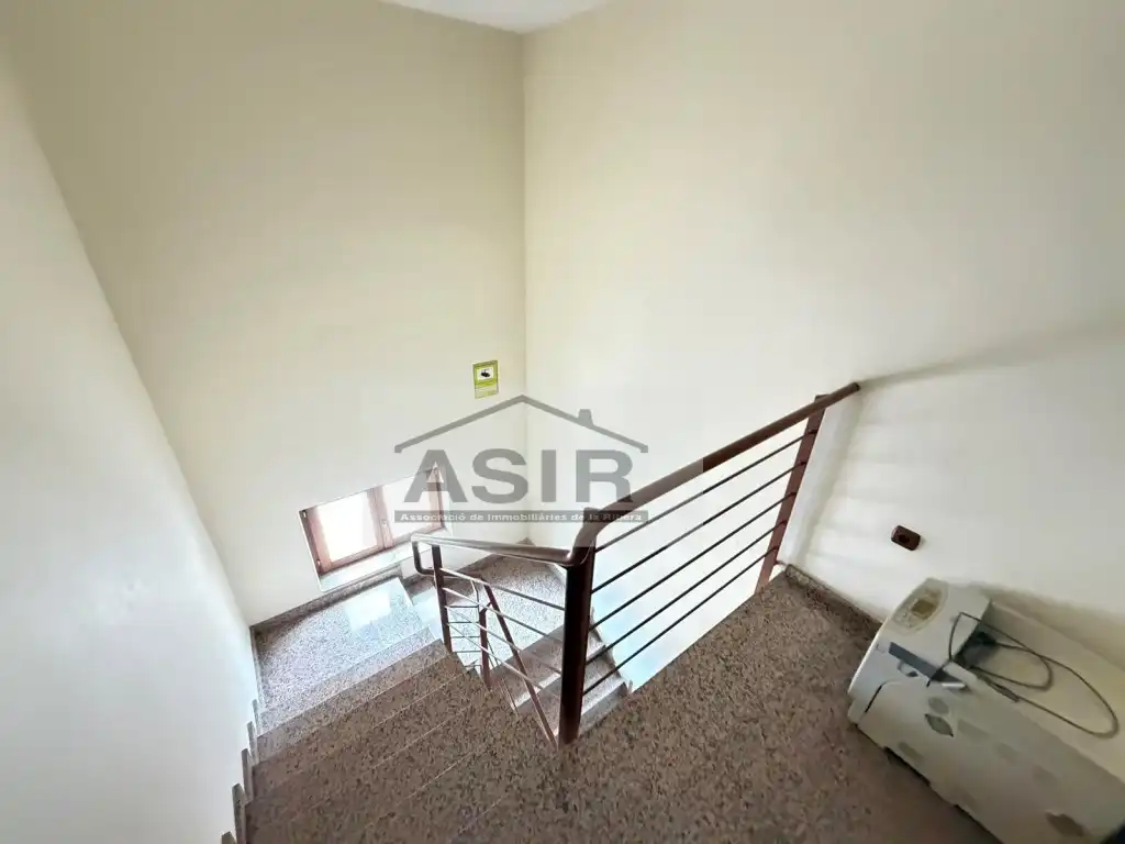 Büro zum Verkauf in Alzira