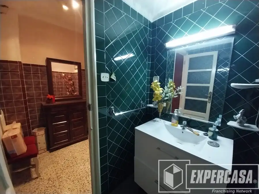 Badezimmer von Country house zum Verkauf in Torrent mit Terrasse