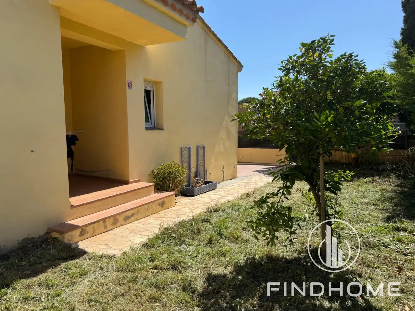 Jardí de Casa adosada en venda en Avinyonet de Puigventós amb Aire condicionat, Calefacció i Jardí privat