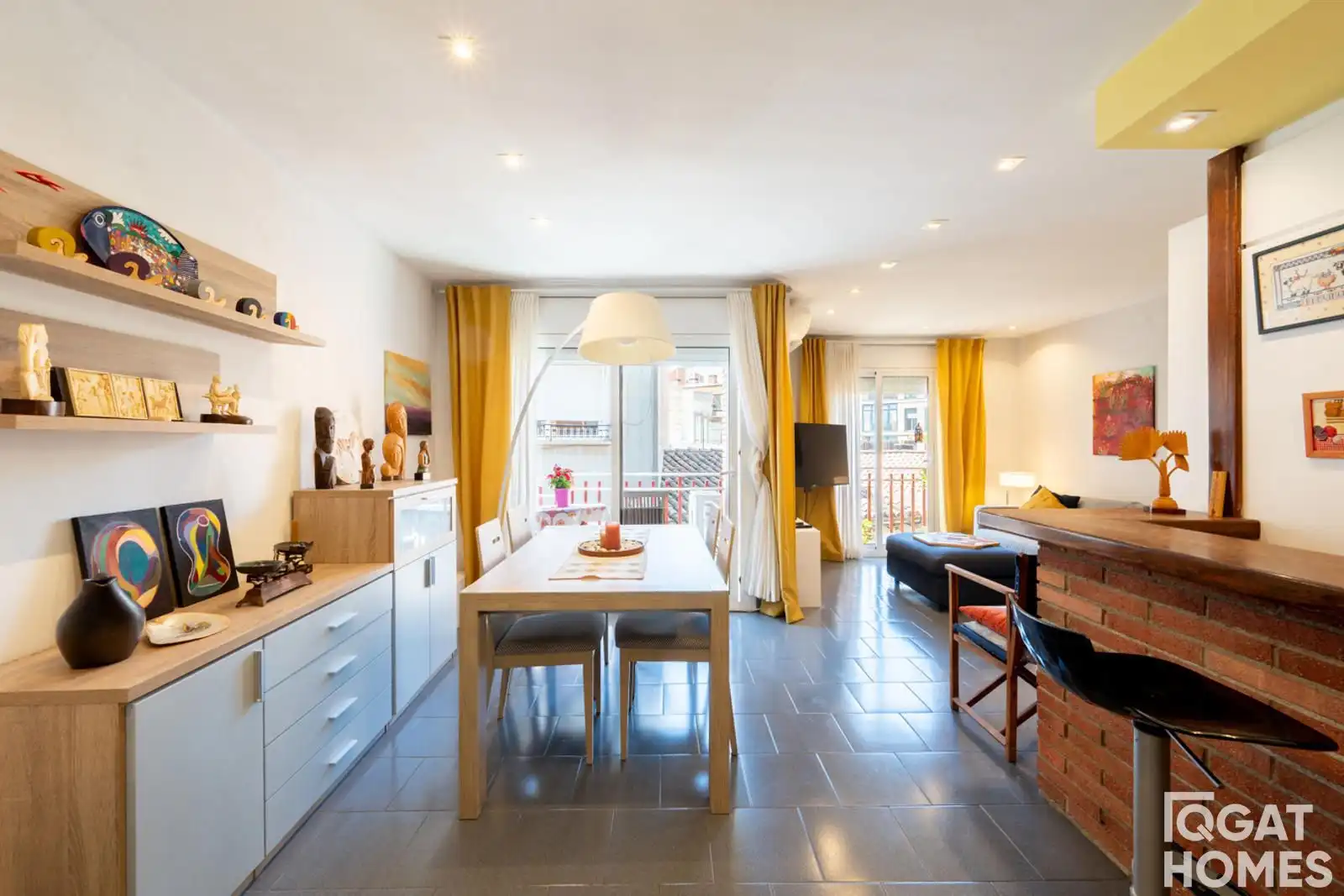 Vista exterior de Piso en venta en Sant Cugat del Vallès con Aire acondicionado, Calefacción y Terraza
