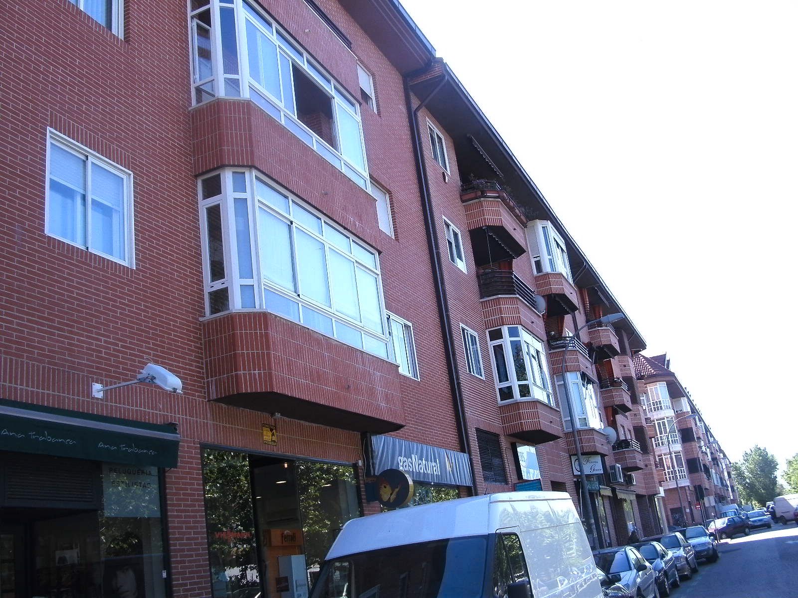 Vista exterior de Pis de lloguer en Collado Villalba amb Aire condicionat, Calefacció i Parquet