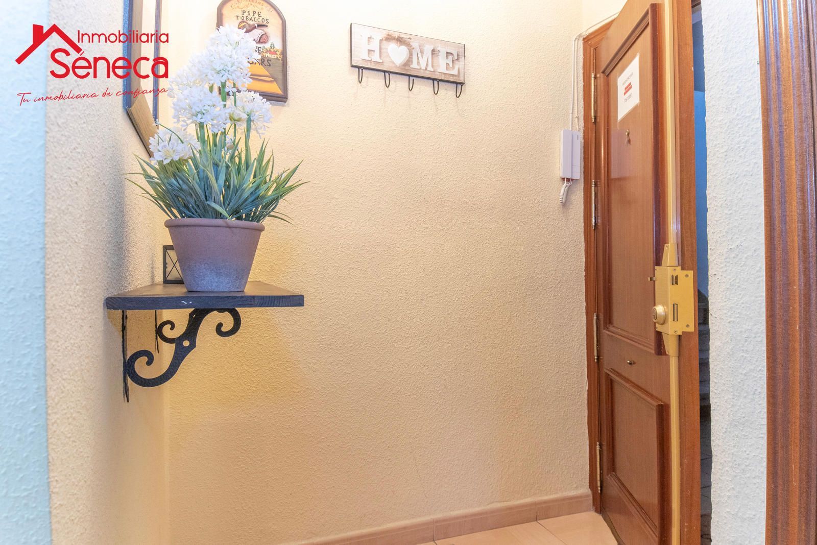 Flat for sale in Chaparro, Sta. Marina - San Andrés - San Pablo - San Lorenzo