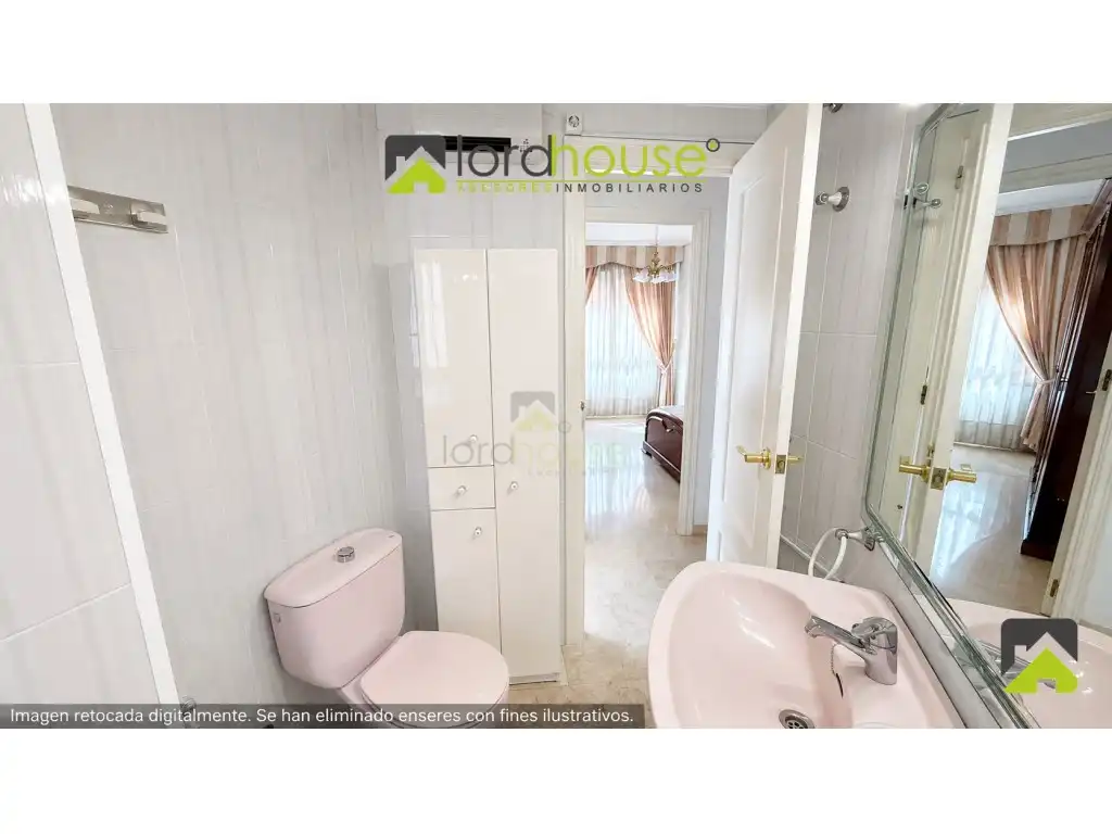 Piso con ascensor en venta en Calle Jose Mouliaa 55, imagen 33