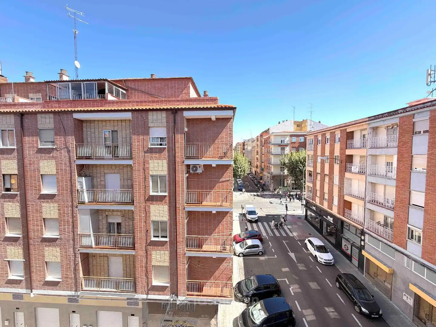 Vista exterior de Pis en venda en Salamanca amb Calefacció, Terrassa i Balcó