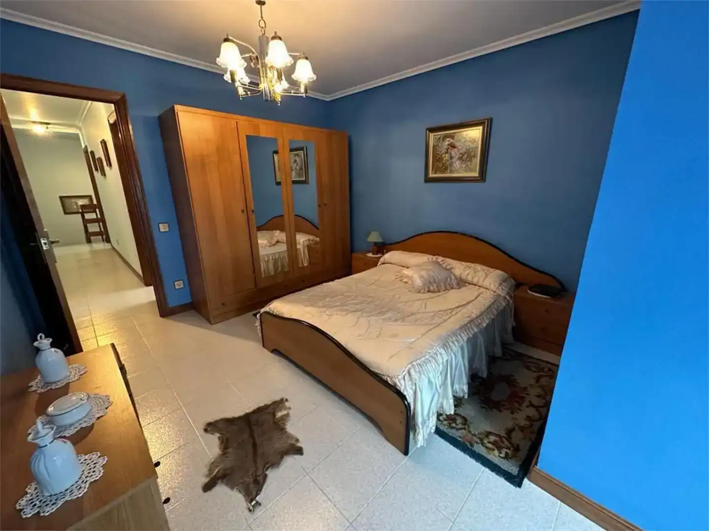 Schlafzimmer von Wohnung zur Miete in Noja mit Klimaanlage und Balkon