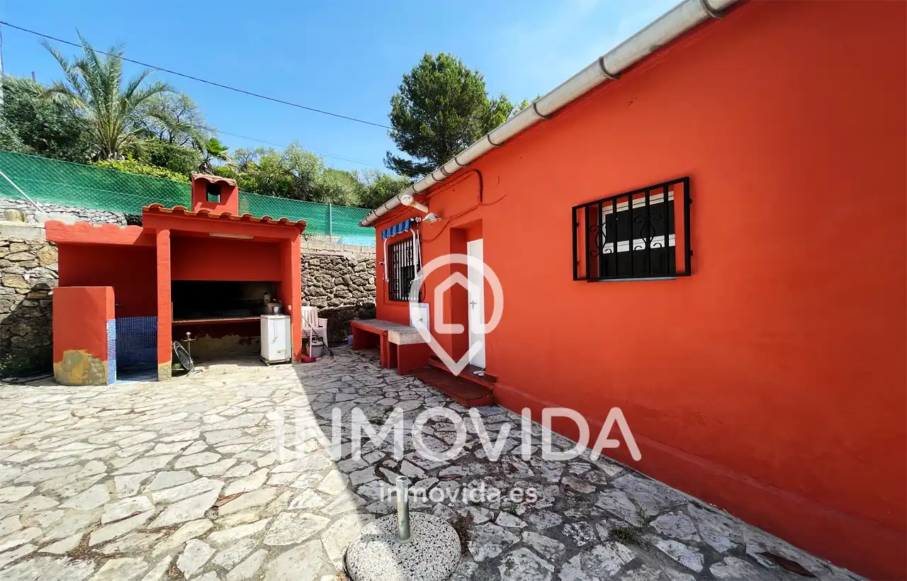Vista exterior de Casa o xalet en venda en Xàtiva amb Aire condicionat, Jardí privat i Terrassa
