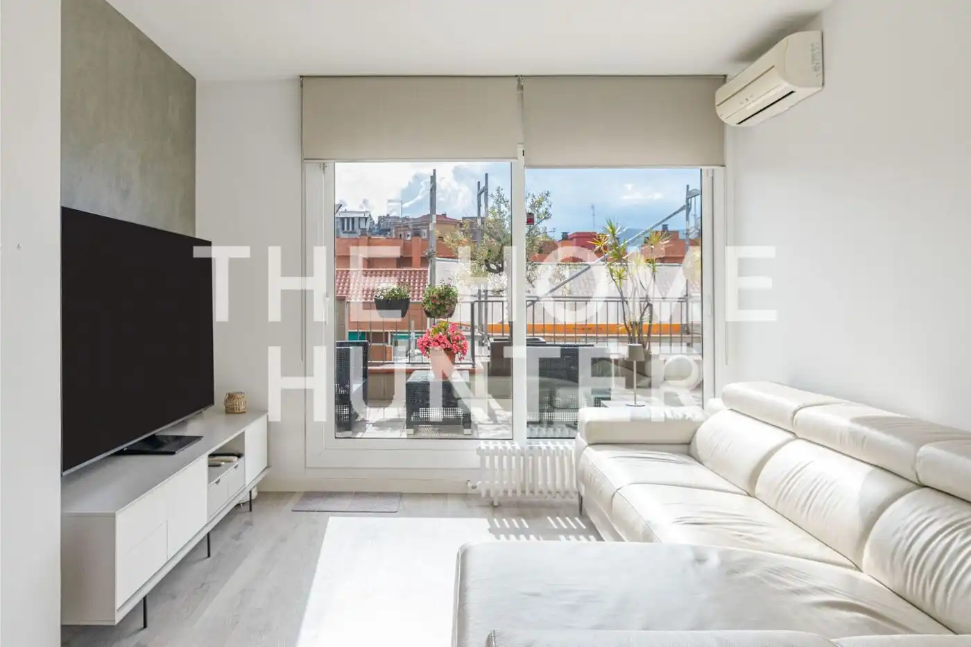 Sala de estar de Ático en venta en Barcelona con Aire acondicionado, Calefacción y Terraza