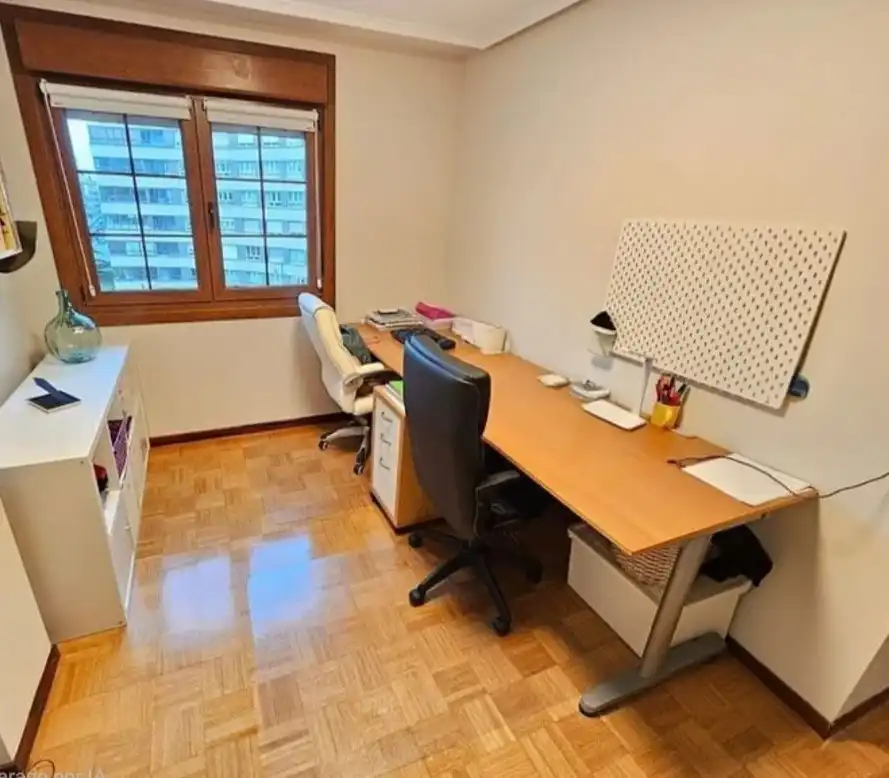 Dúplex en venta en Avilés con Calefacción, Parquet y Terraza