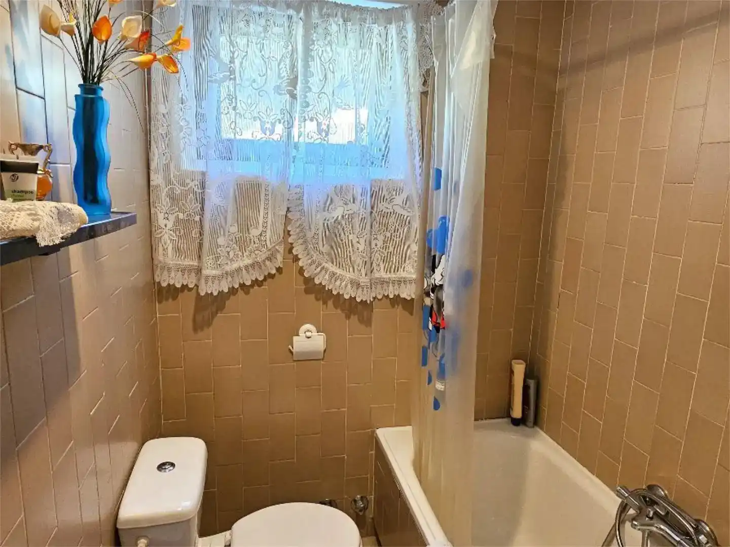 Bany de Pis en venda en Cerezo de Arriba amb Piscina i Moblat