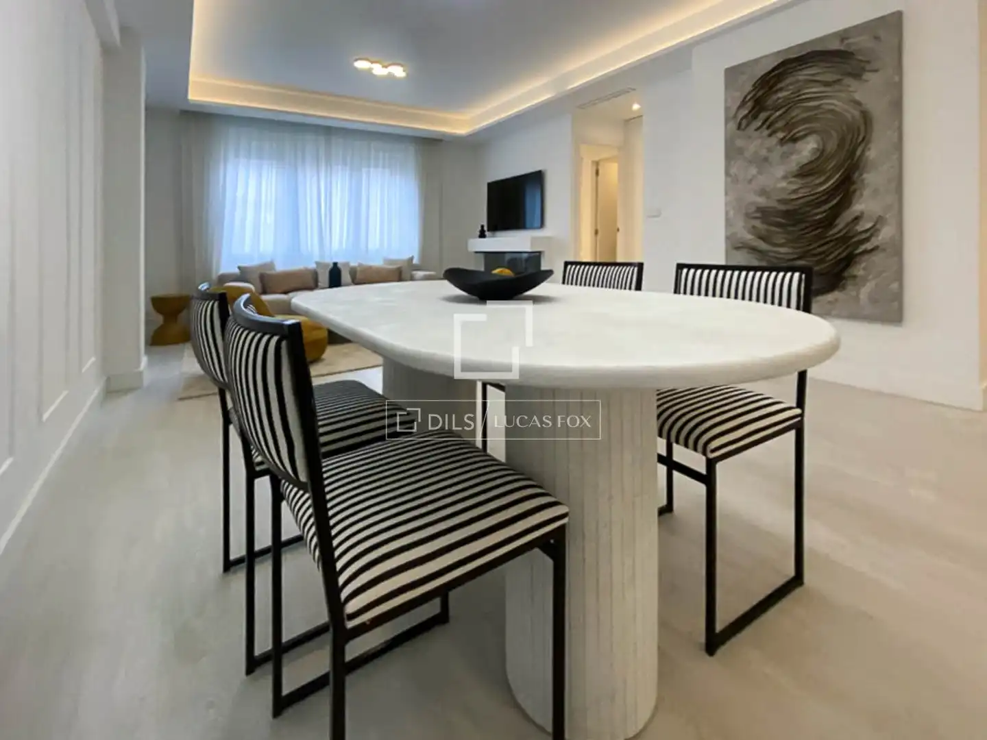 Comedor de Piso de alquiler en Sant Miquel de Fluvià con Aire acondicionado, Parquet y Amueblado